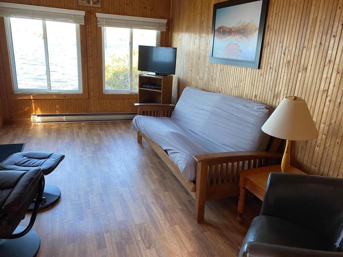 Merland Park Cottages And Motel بيكتون المظهر الخارجي الصورة