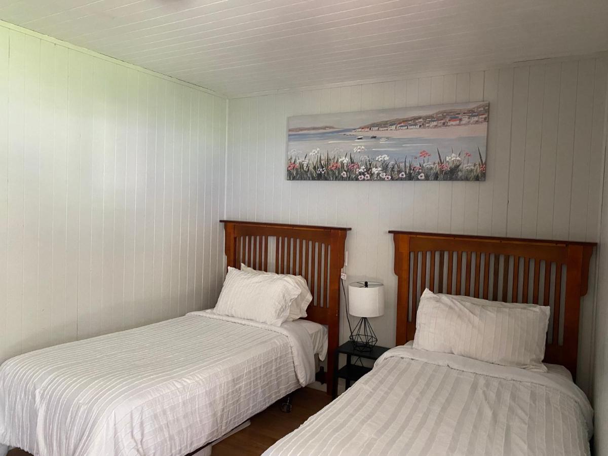 Merland Park Cottages And Motel بيكتون المظهر الخارجي الصورة