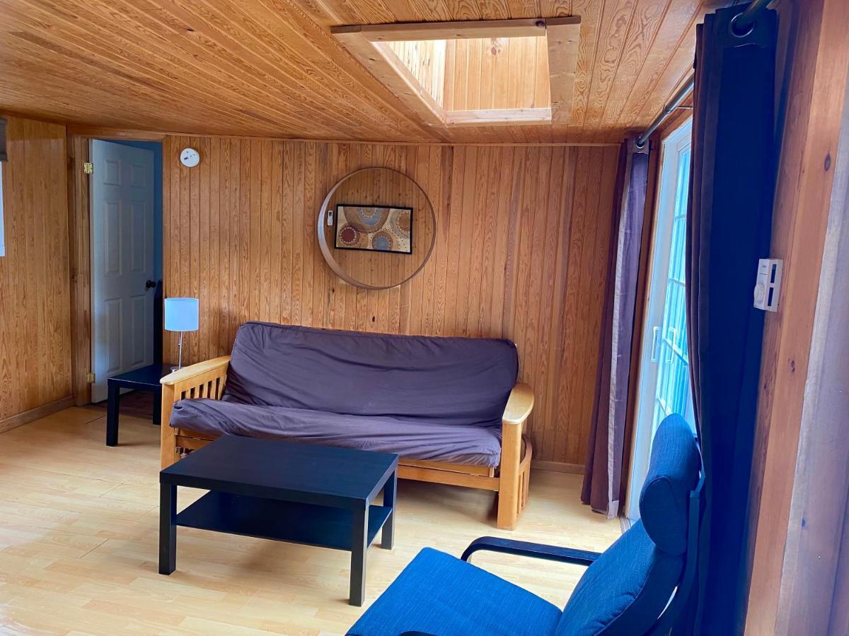 Merland Park Cottages And Motel بيكتون المظهر الخارجي الصورة