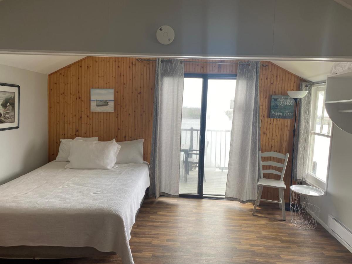 Merland Park Cottages And Motel بيكتون المظهر الخارجي الصورة